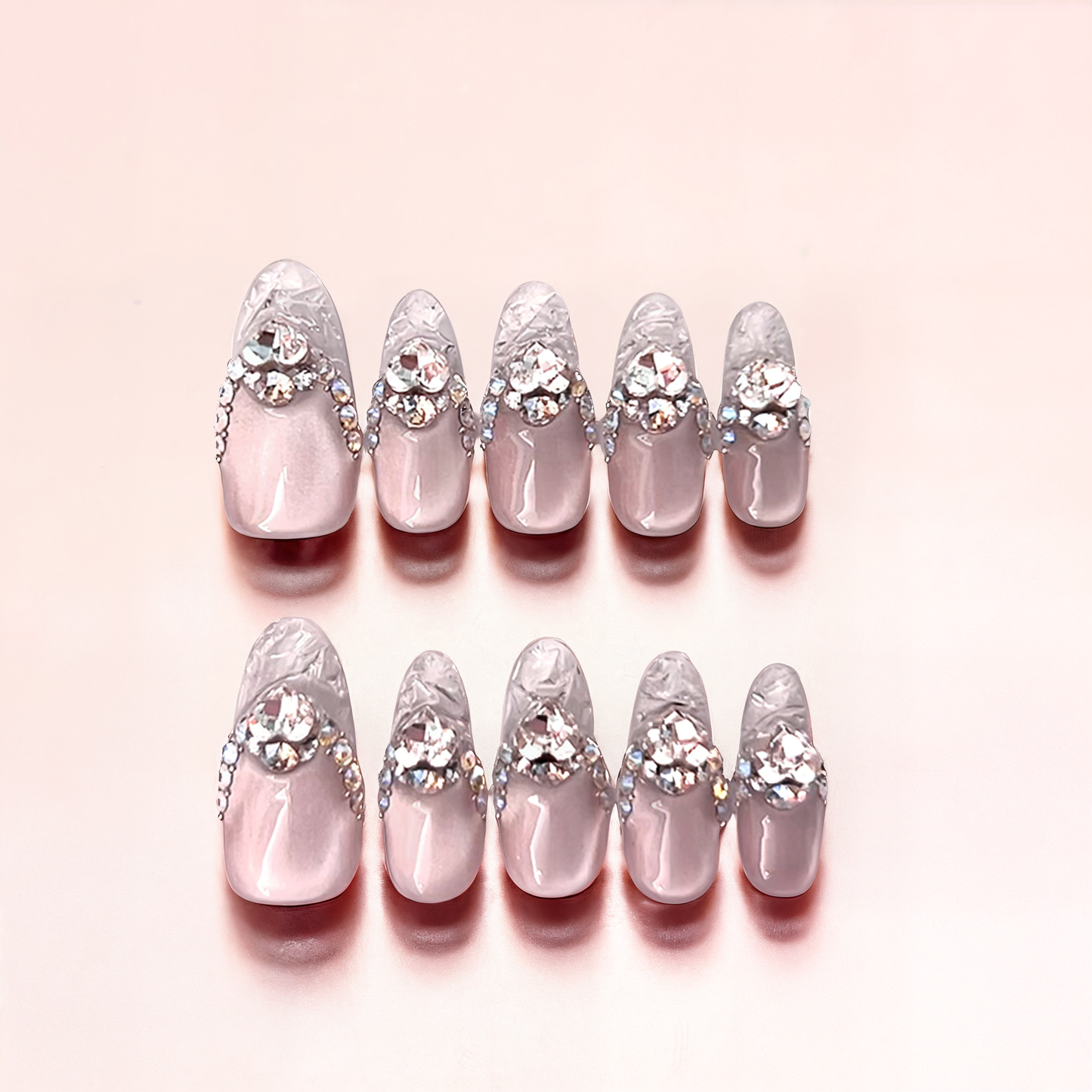 Zara's Light Press-On Nails